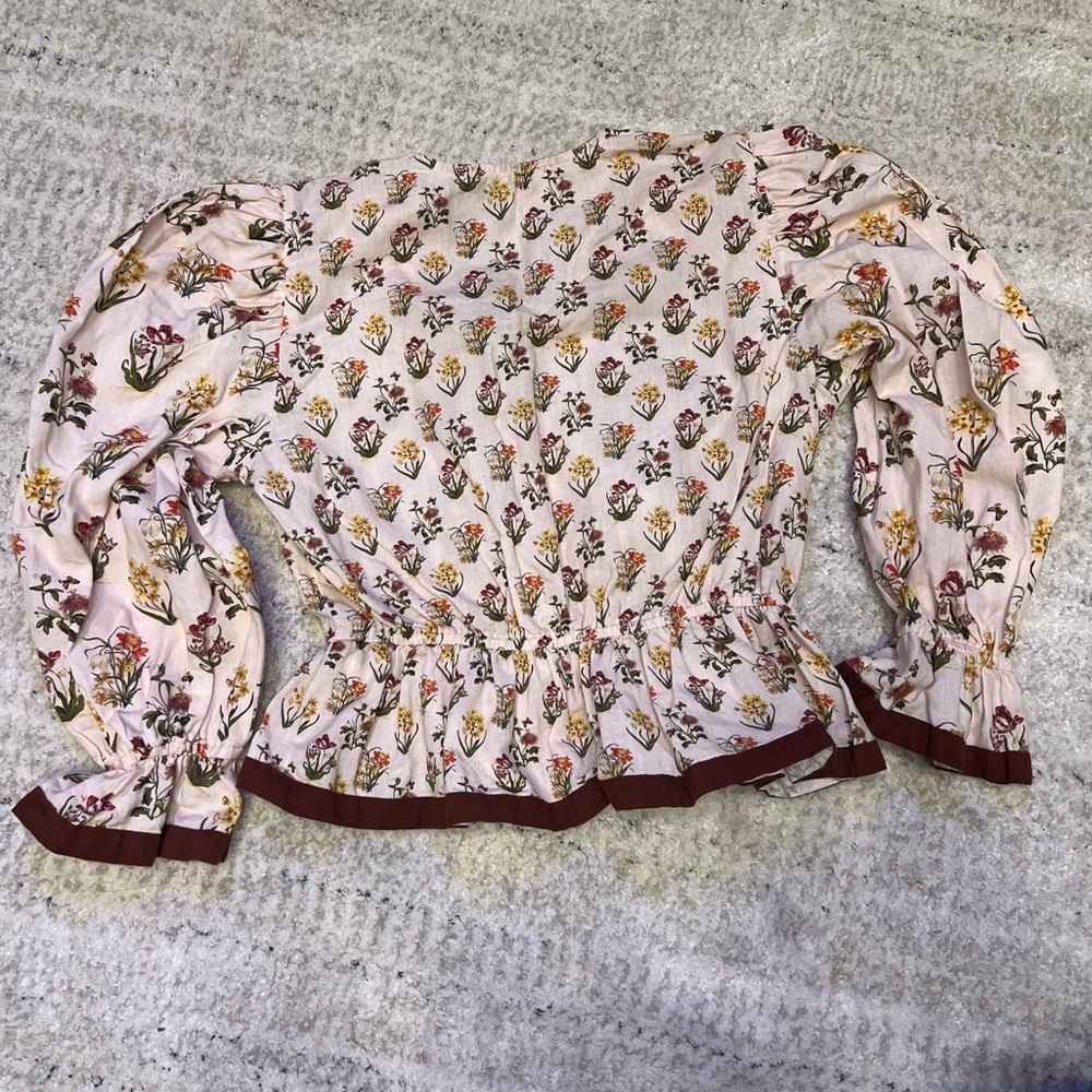 Anna Cate - Eloise Floral Blouse - Picture 2 of 9